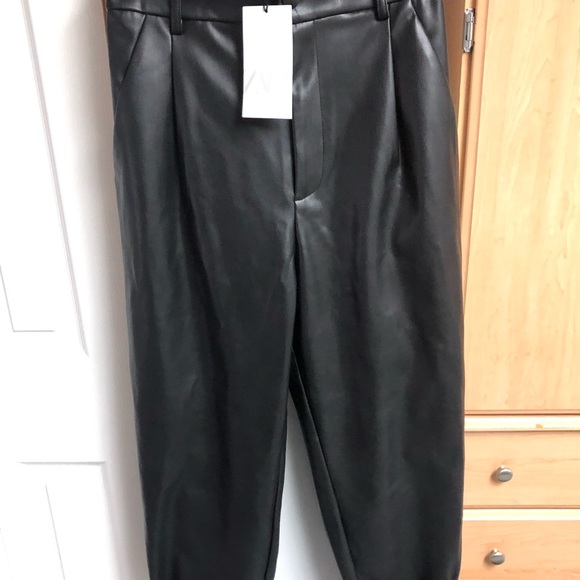 Zara faux leather trousers - Picture 2 of 3